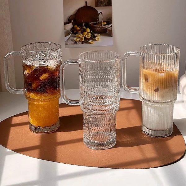 Vaso de agua de cristal de gran belleza creativa