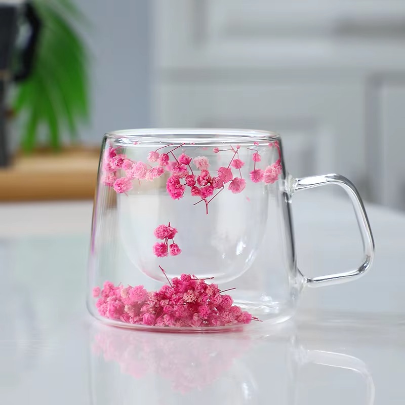 dried flower glass mug